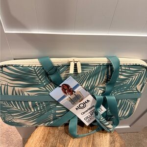 ALOHA Collection Teal Palm Collapsible Beach Tote